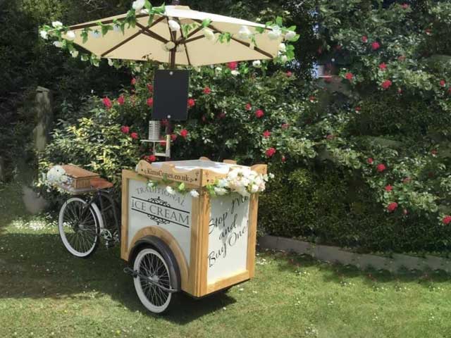 Ice cream bike hire for weddings